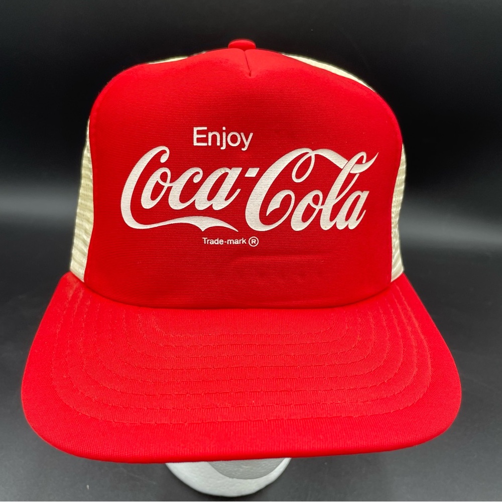 Vintage Coca-Cola Trucker Hat Snapback Red White Mesh Cap Made in Taiwan R.O.C.